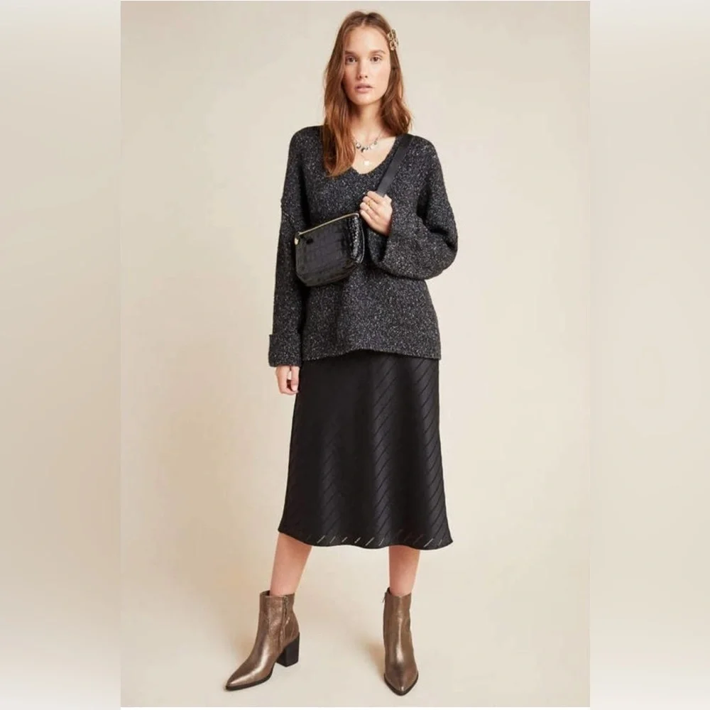 Anthropologie Maggie Bell-Sleeved Sweater Grey Marled V-Neck Charcoal